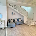 Center, Modern House With Ac And Wi-fi