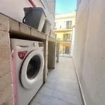Apartment Center, Modern House With Ac And Wi-fi