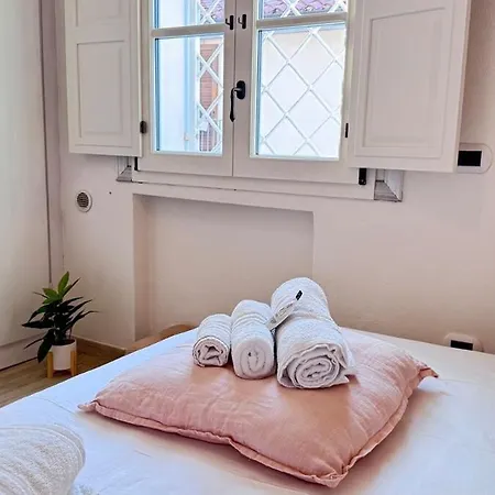 Lejlighed Center, Modern House With Ac And Wi-fi Olbia