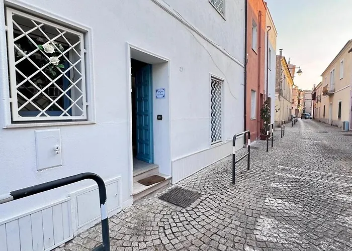 Center, Modern House With Ac And Wi-fi * 奧爾比亞