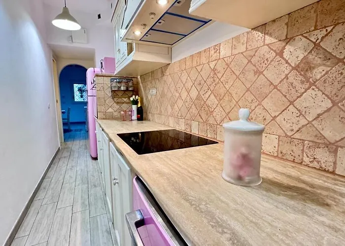 Center, Modern House With Ac And Wi-fi 公寓