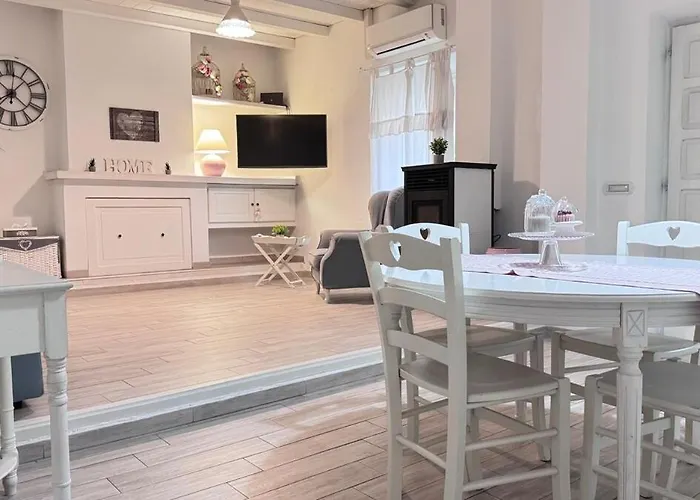 Center, Modern House With Ac And Wi-fi 公寓