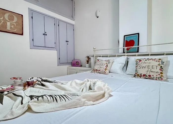 Daire Center, Modern House With Ac And Wi-fi